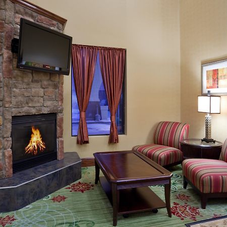 Holiday Inn Express Hotel & Suites Cleveland-Streetsboro By Ihg Экстерьер фото