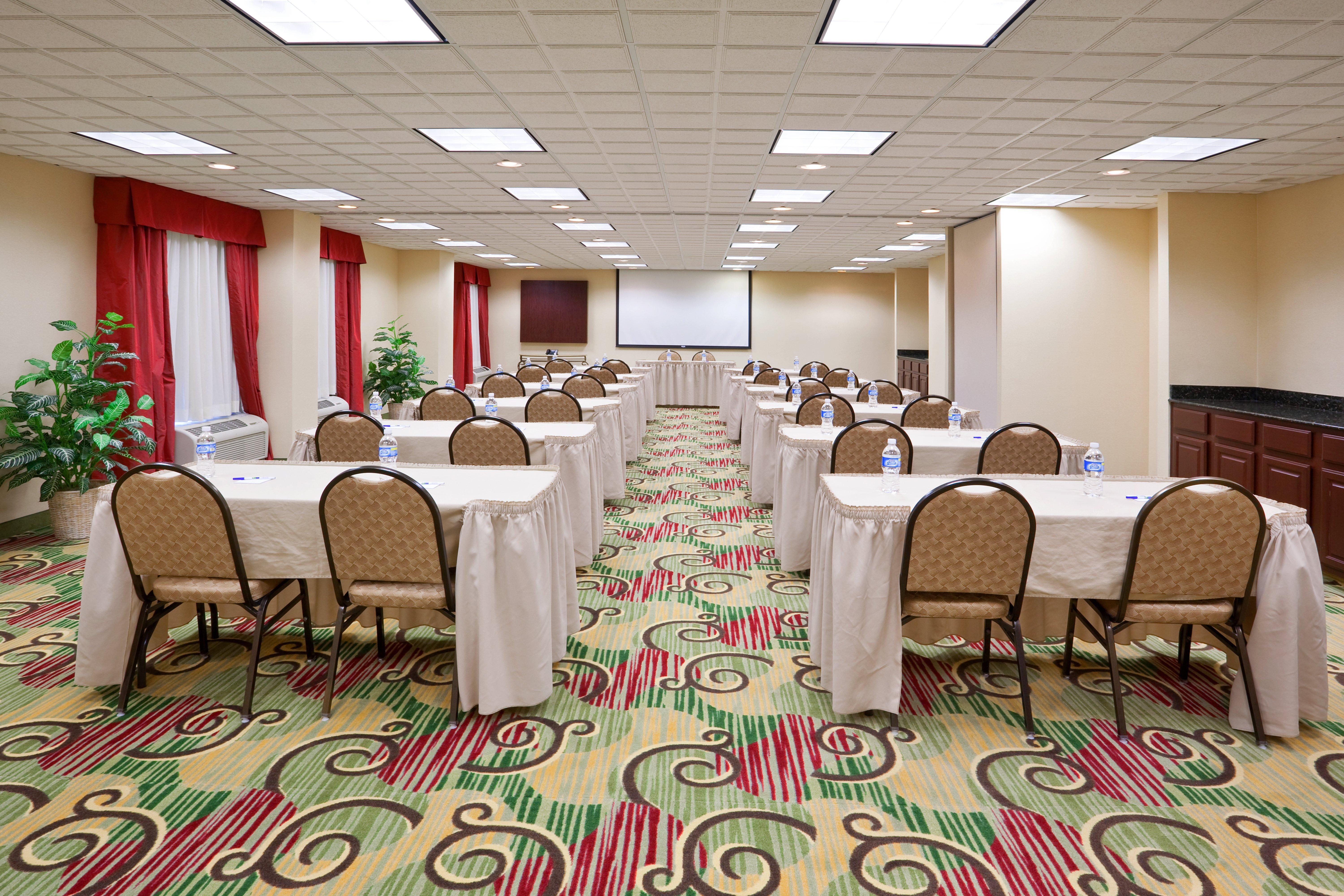 Holiday Inn Express Hotel & Suites Cleveland-Streetsboro By Ihg Экстерьер фото